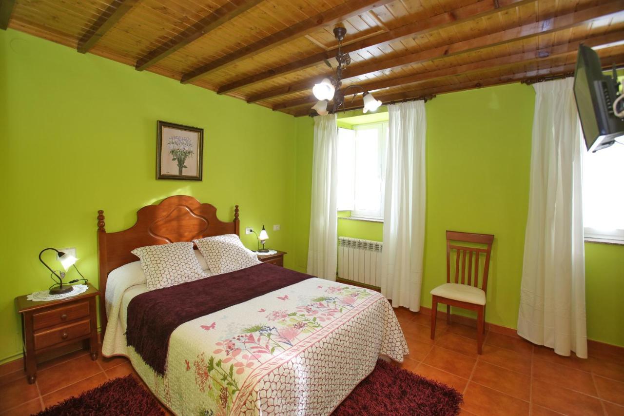 Reinante Casa Elena Turismo Rural מראה חיצוני תמונה